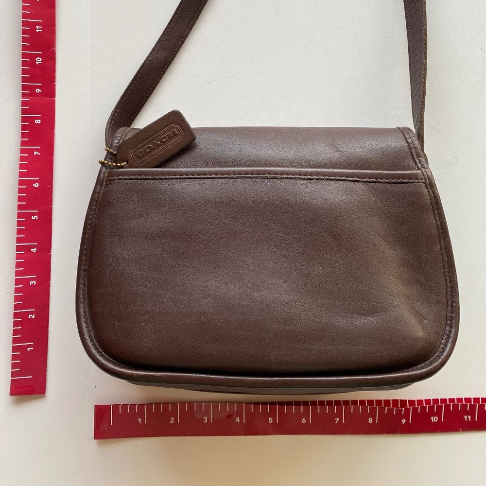 Coach Vintage Prairie Style Crossbody/Shoulder Purse in Mahogany Brown Leather - Picture 4 of 8